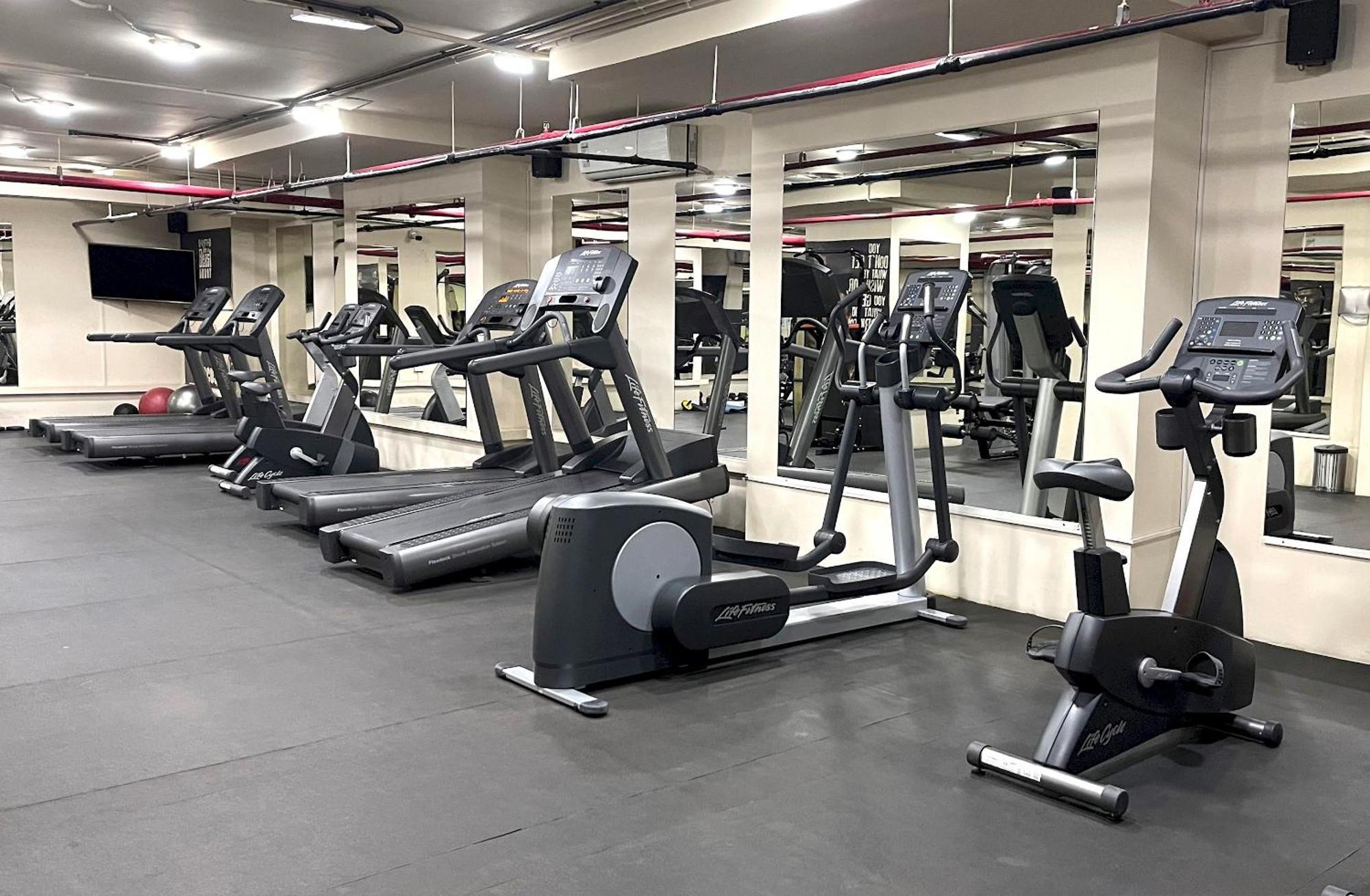 Elite Lux Homes - Modern Comfort In Business Bay Dubai